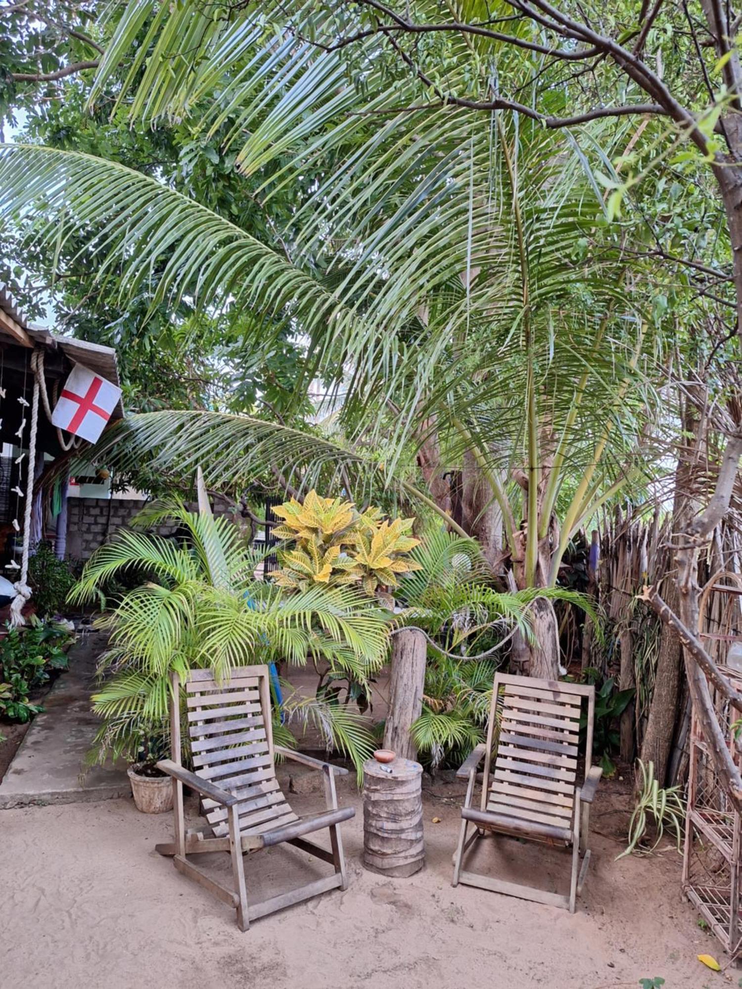Akki'S Hostel Trincomalee Extérieur photo