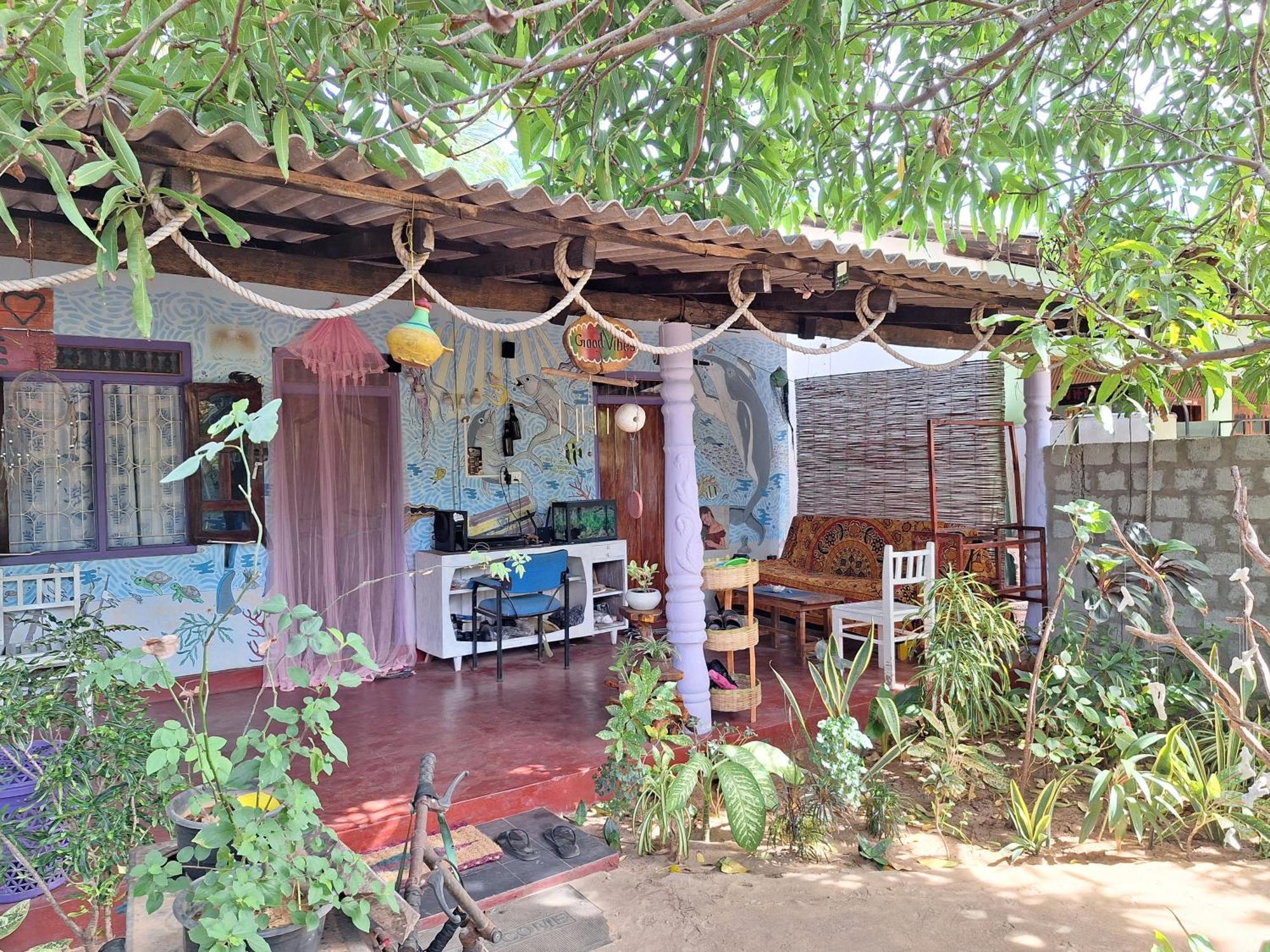 Akki'S Hostel Trincomalee Extérieur photo